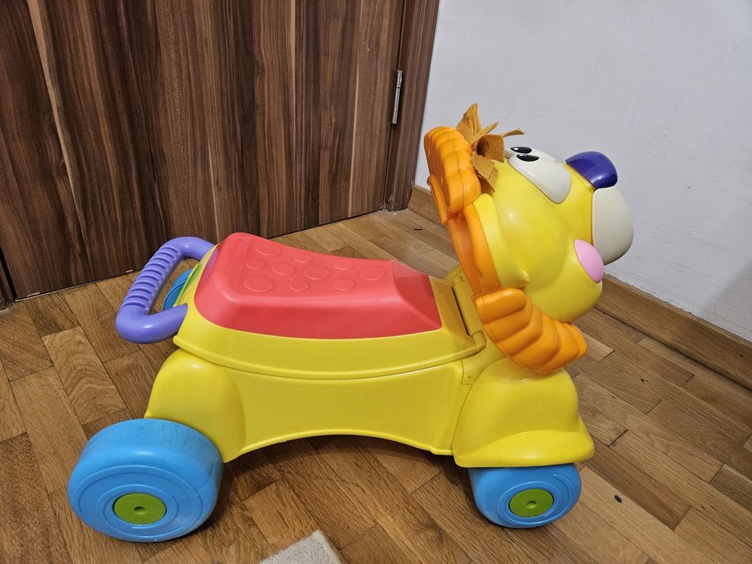 Проходилка/уокър камионче FISHER PRICE лъв