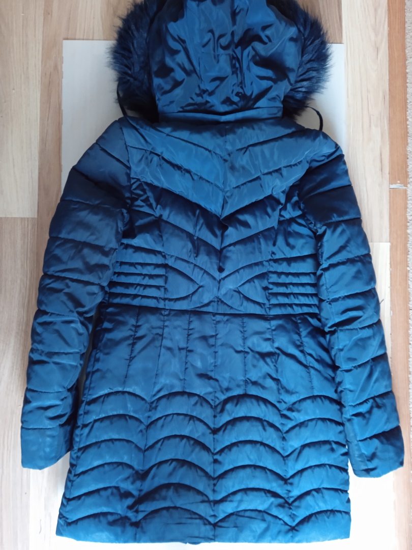 Яке топло с качулка  размер S