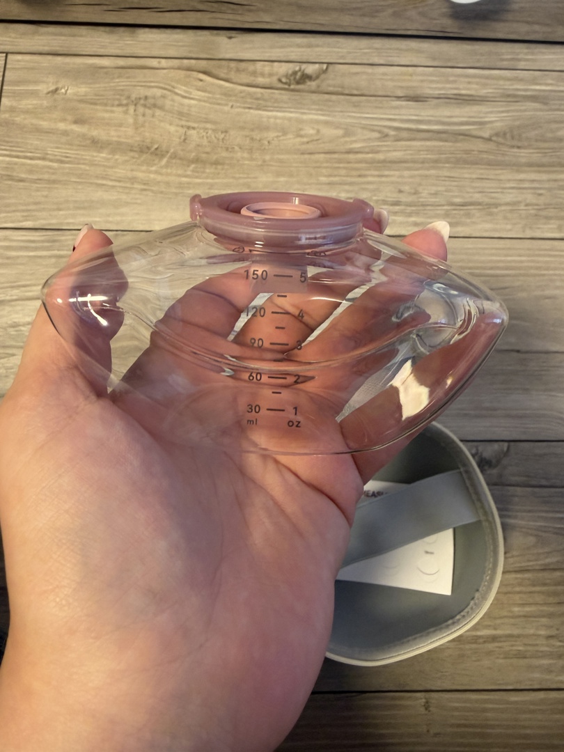 Hands-free помпа за кърма Momcozy M9