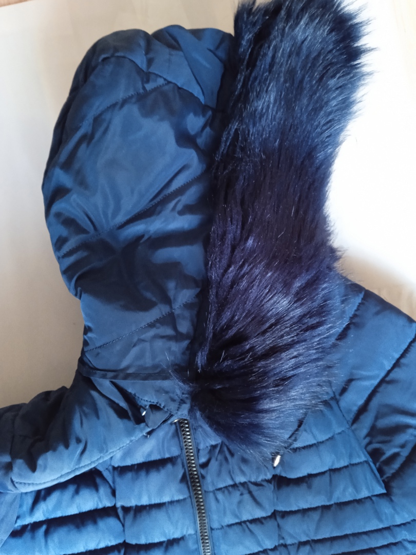 Яке топло с качулка  размер S