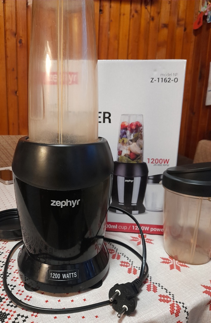 Нутри блендер Zepfyr