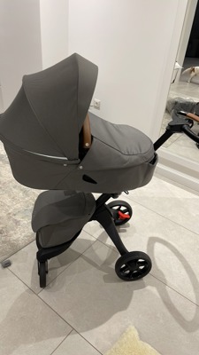 Stokke® Xplory® X + бебешки кош - цвят Modern Grey