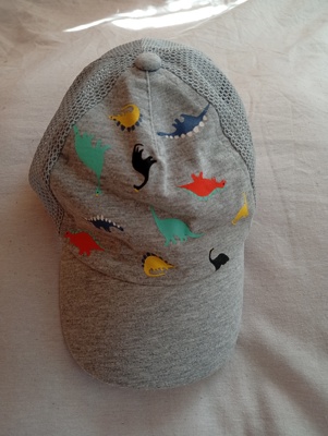 Лятна шапка