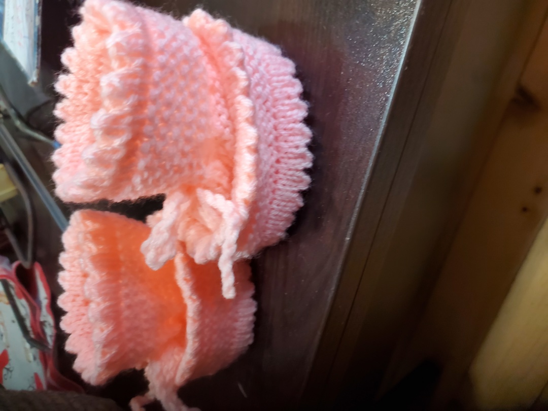 Ръчно плетени бебешки терлички-ботушки , от 0 до 3