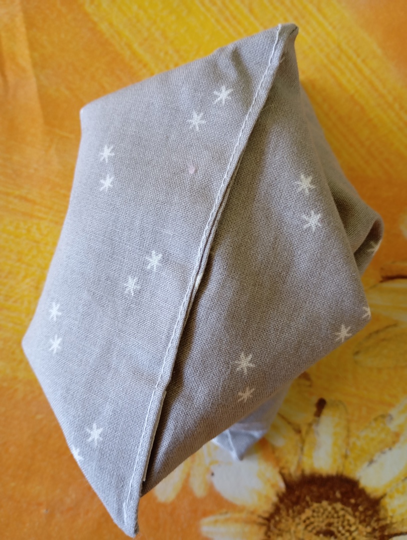 Възглавничка с черешови костилки