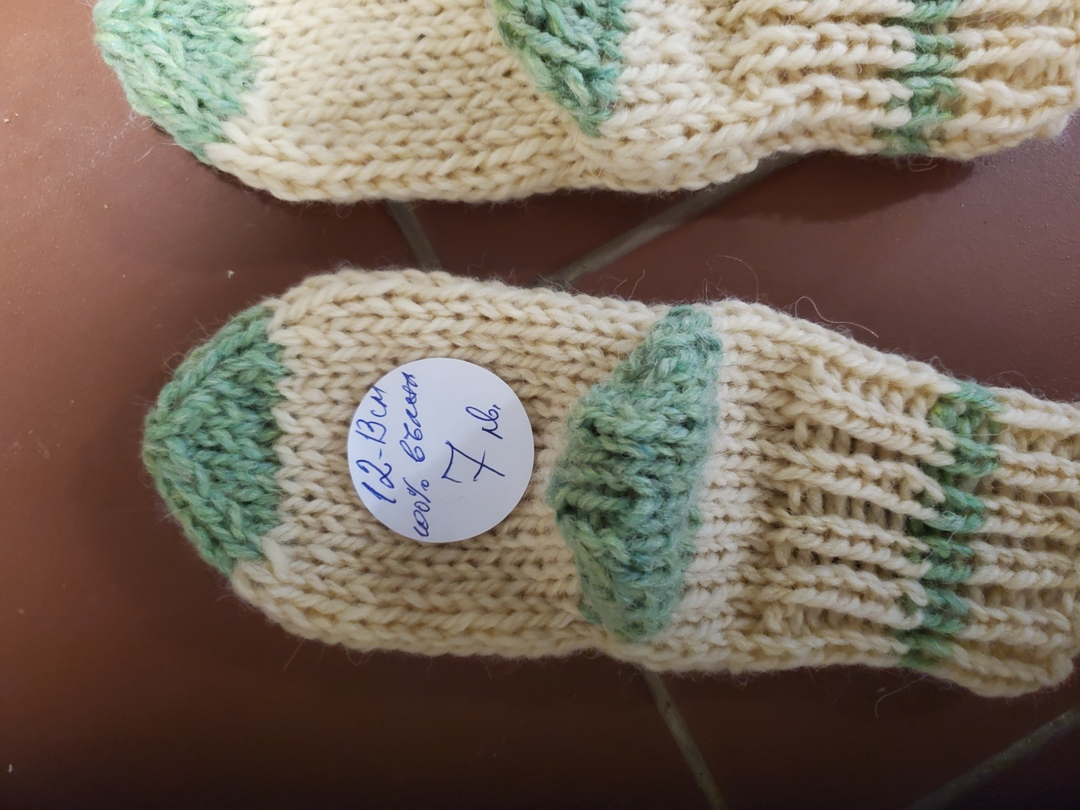 Ръчно плетени  чорапки от вълна, ходило 12, 13 см,