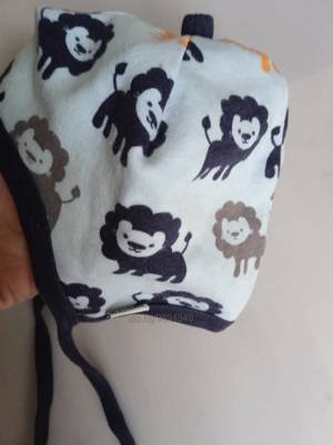 Шапка бебешка топла размер 74/80