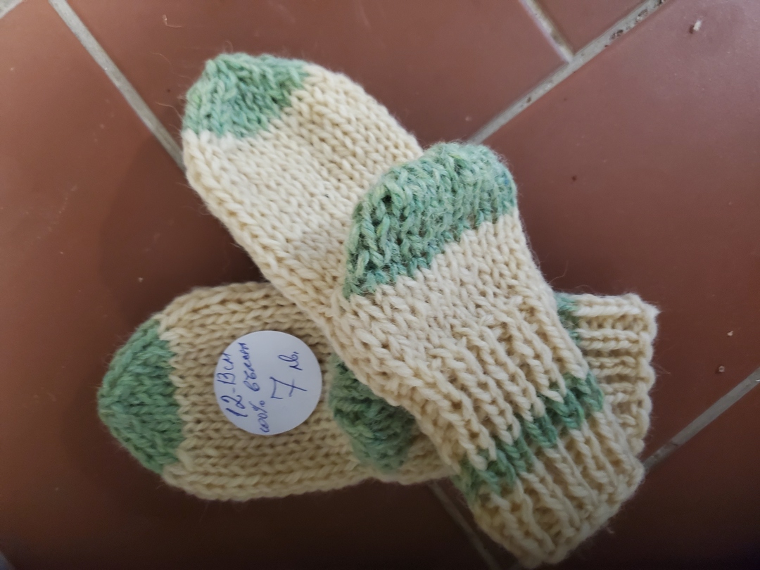 Ръчно плетени  чорапки от вълна, ходило 12, 13 см,