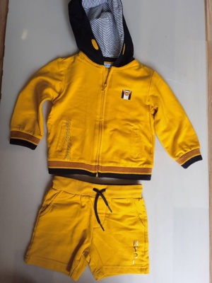 Комплект суичър шорти 80 размер