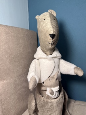 Кенгуру с малко кенгурче