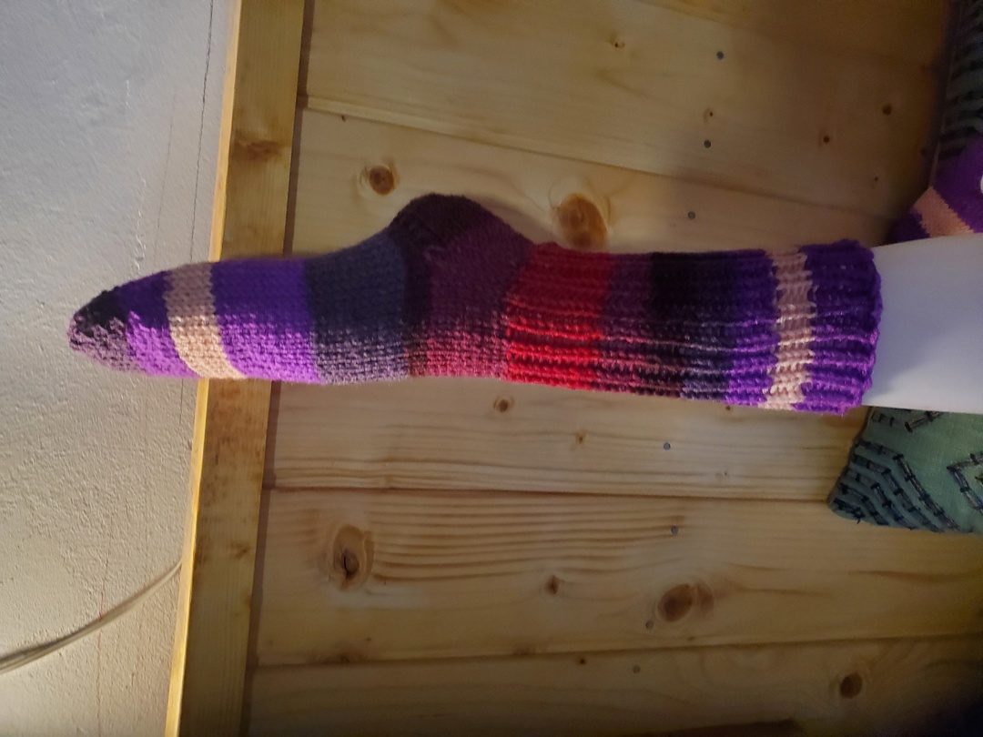 Ръчно плетени чорапи размер 38