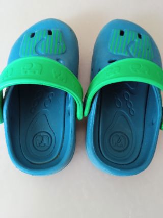 Чехли тип крокс размер 22