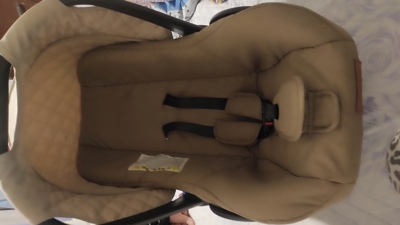 Стол за бебе за кола с марката мадрит