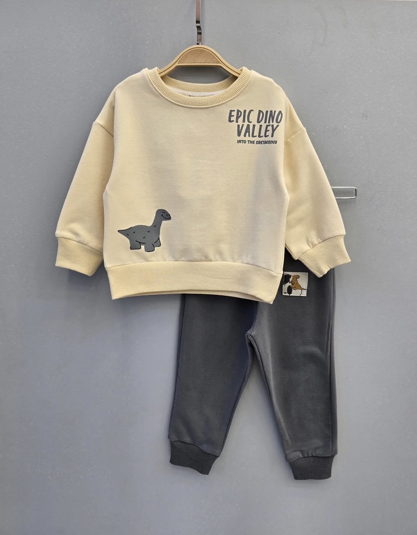 ДЕТСКИ КОМПЛЕКТИ ЗА МОМЧЕТА