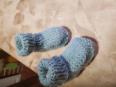 Ръчно плетени за бебе от 0 до 3 месеца