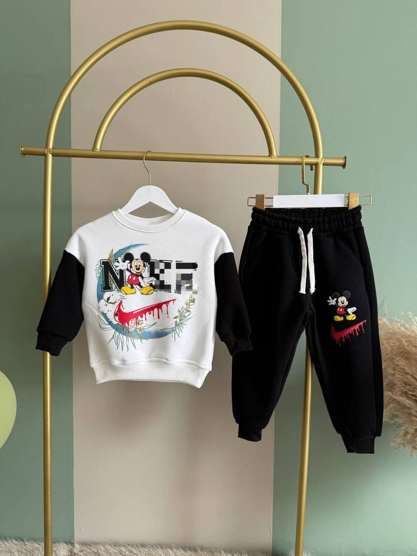 ДЕТСКИ КОМПЛЕКТИ ЗА МОМЧЕТА