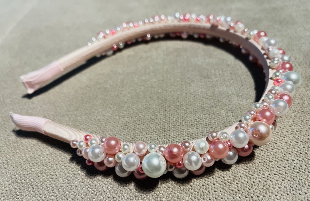 Изящни перлени диадеми