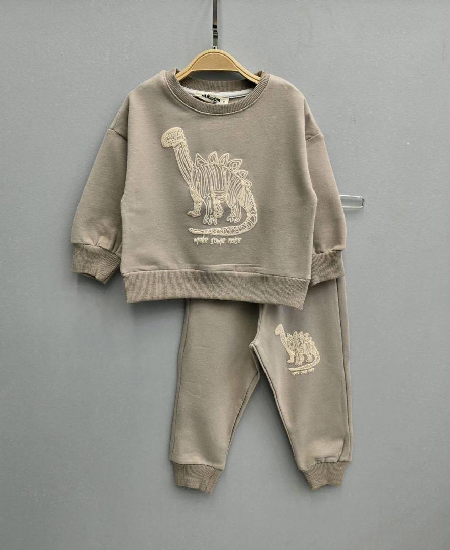 ДЕТСКИ КОМПЛЕКТИ ЗА МОМЧЕТА