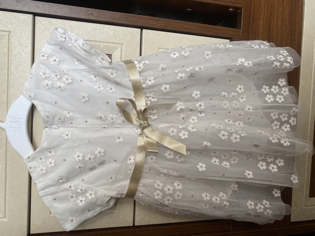 Официална рокля