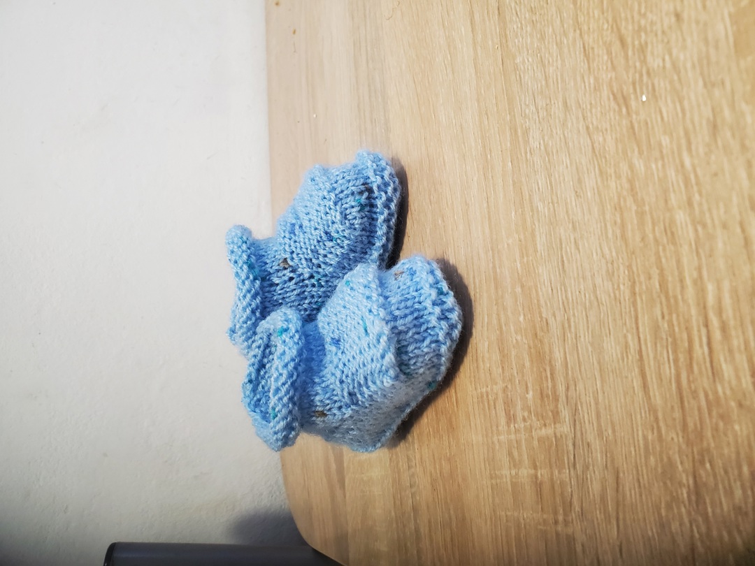 Ръчно плетени бебешки терлички, от 3 до 6 месеца