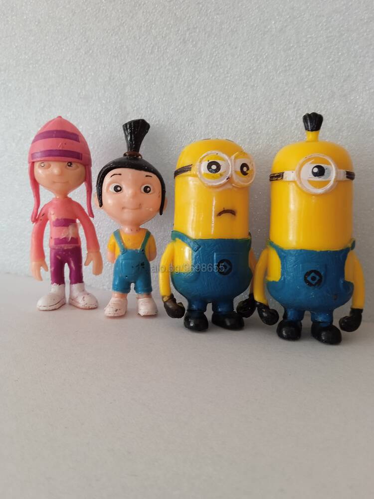 Фигурки различни