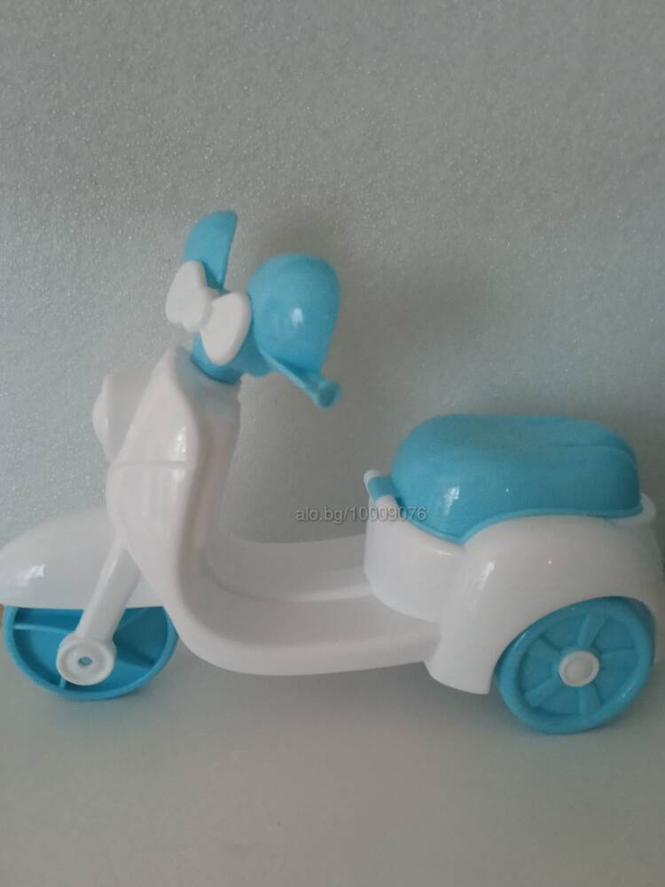 Скутер 16 см и Мотори различни