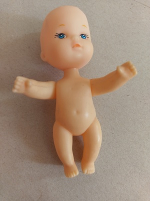 Малка кукла 9,5 см