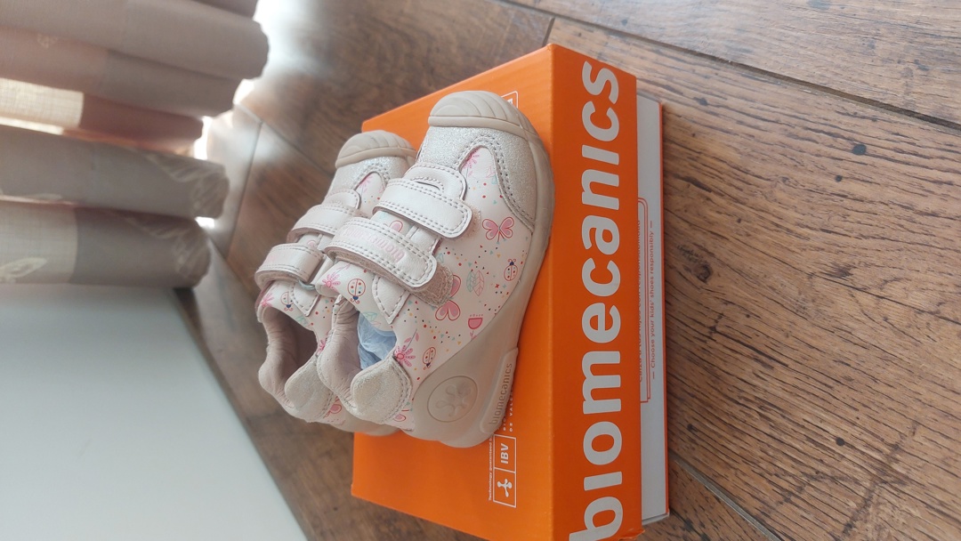 Biomacanics обувки за прохождане,номер 19