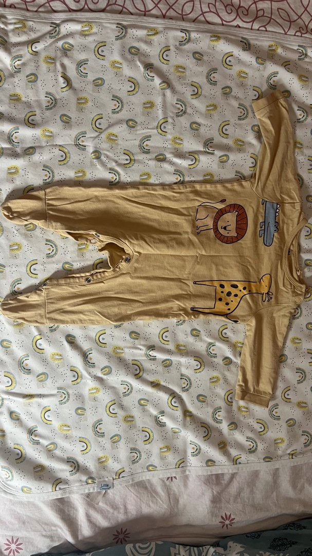 Бебешки дрехи