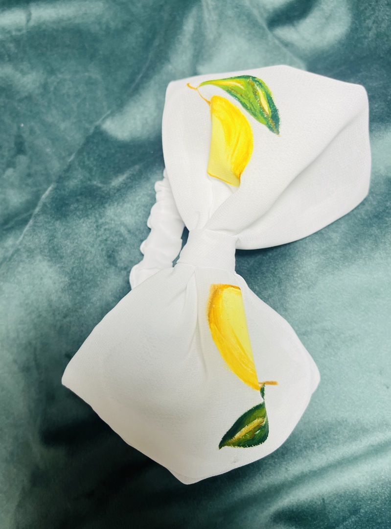 Неповторими лимони и череши