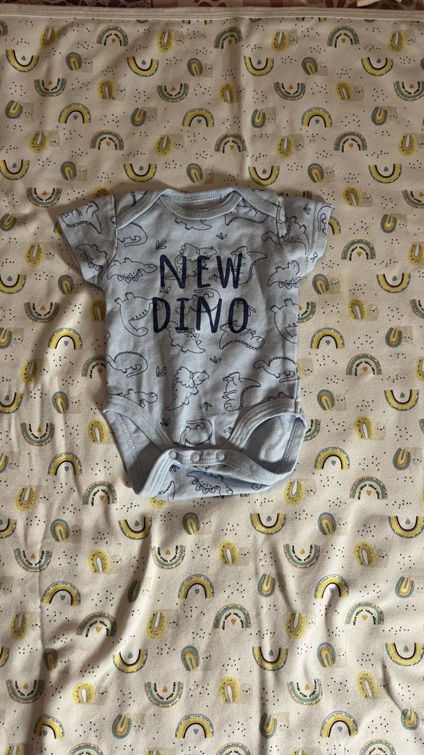 Бебешки дрехи