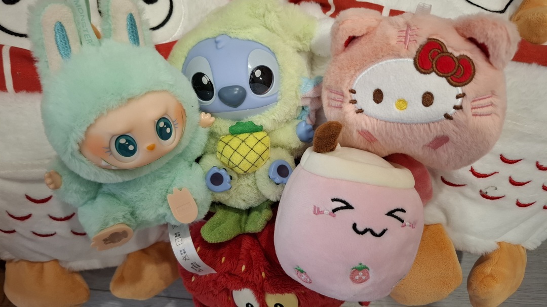 Колекция от плюшени играчки в отлично състояние