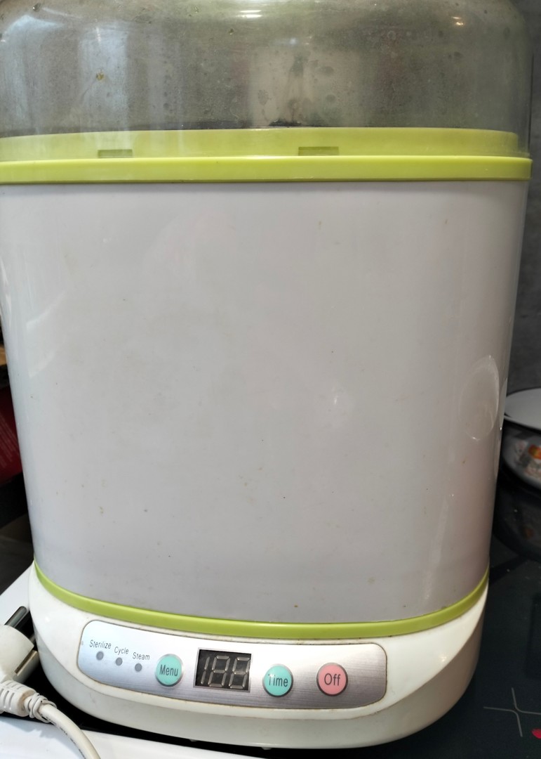 Стерилизатор Cangaroo Pure, зелен, 0+