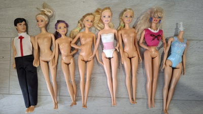 Колекция от кукли Барби и Кен
