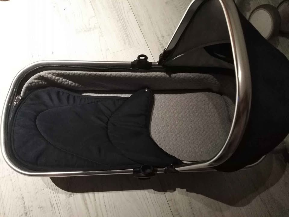 Бебешка количка