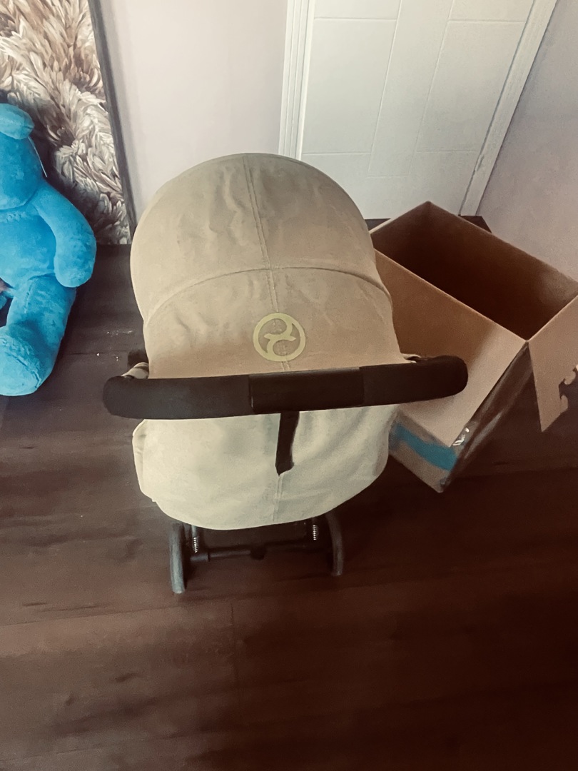 Cybex Beezy Лятна детска количка