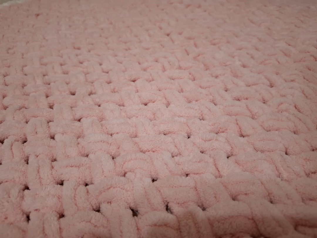 Ръчно плетено одеало за бебе