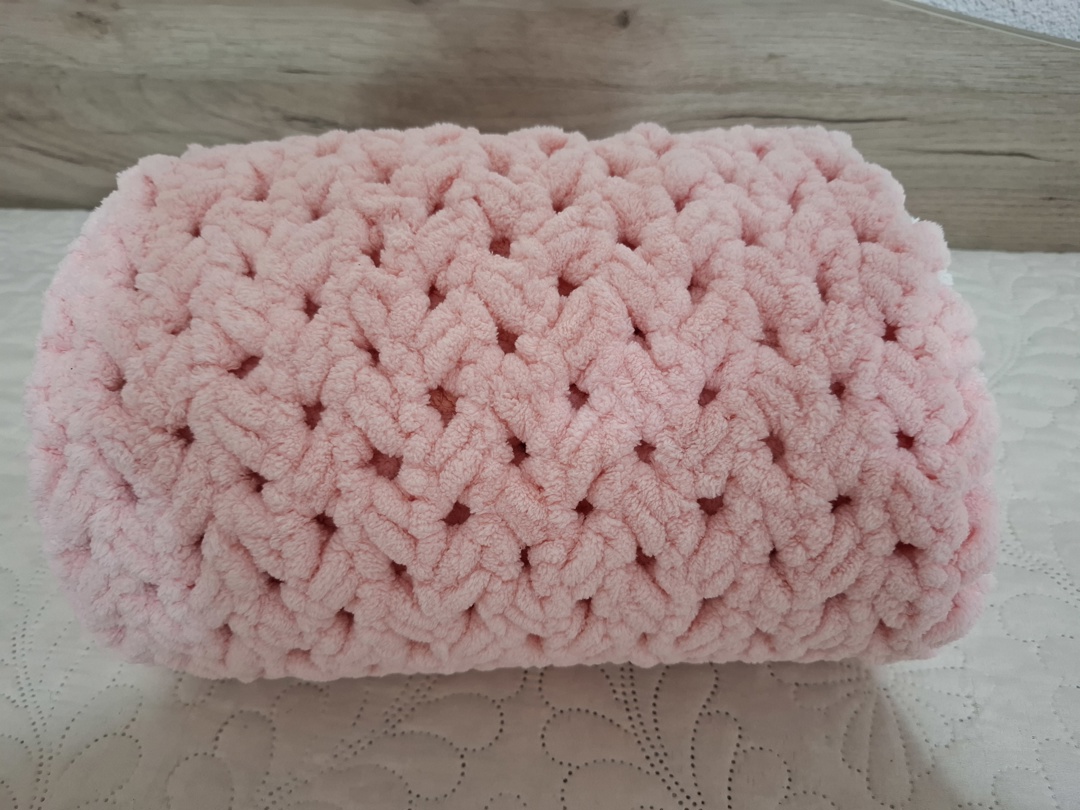 Ръчно плетено одеало за бебе