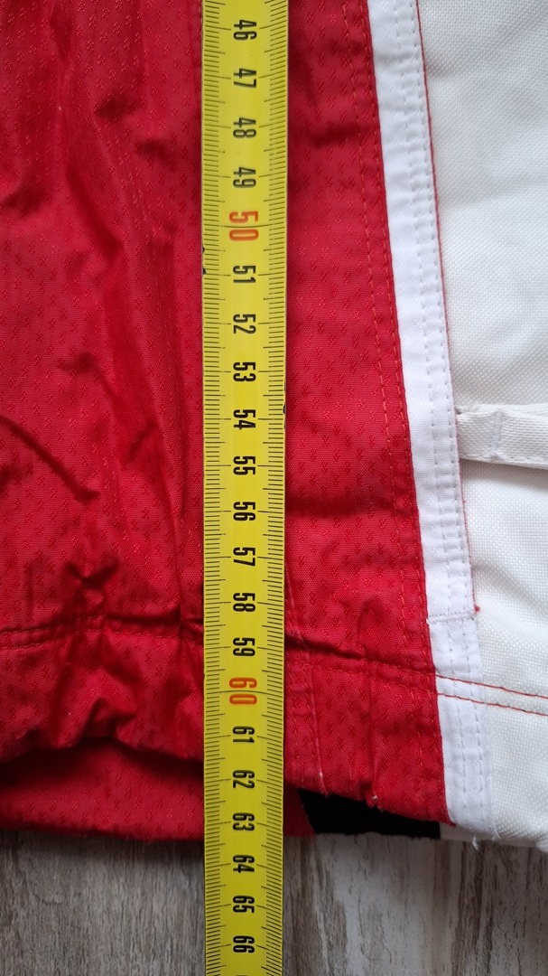 Яке за сноуборд, за ски, за зимни разходки и забав