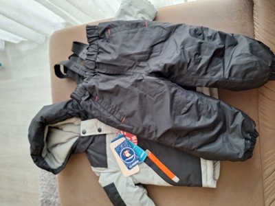 Нов детски зимен комплект яке+ гащеризон