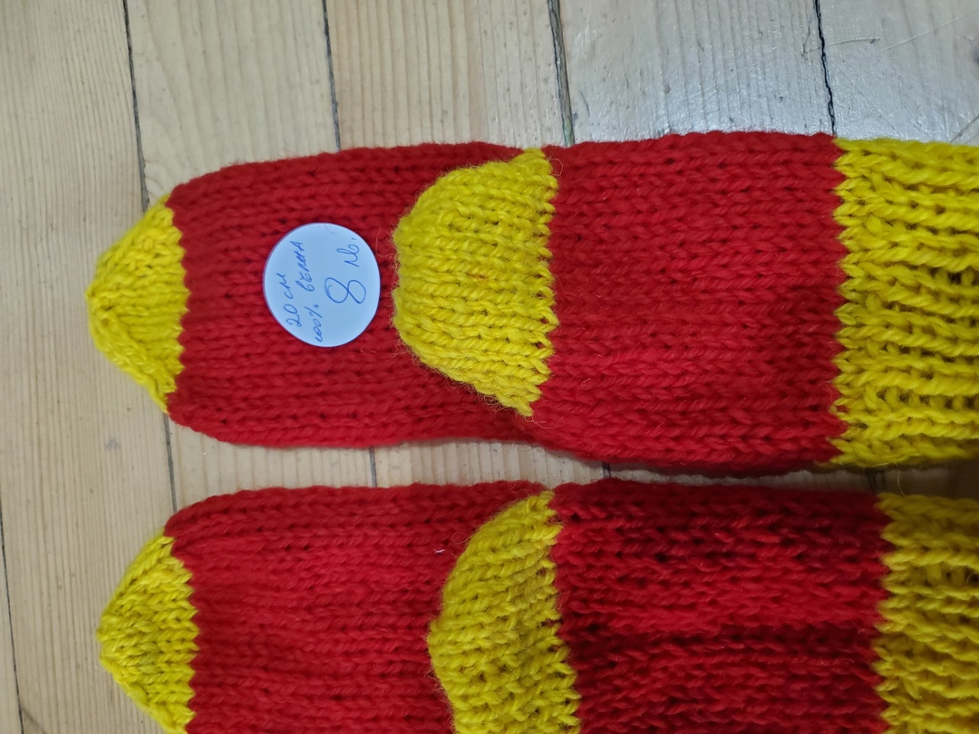 Ръчно плетени чорапи от вълна, ходило 20 см