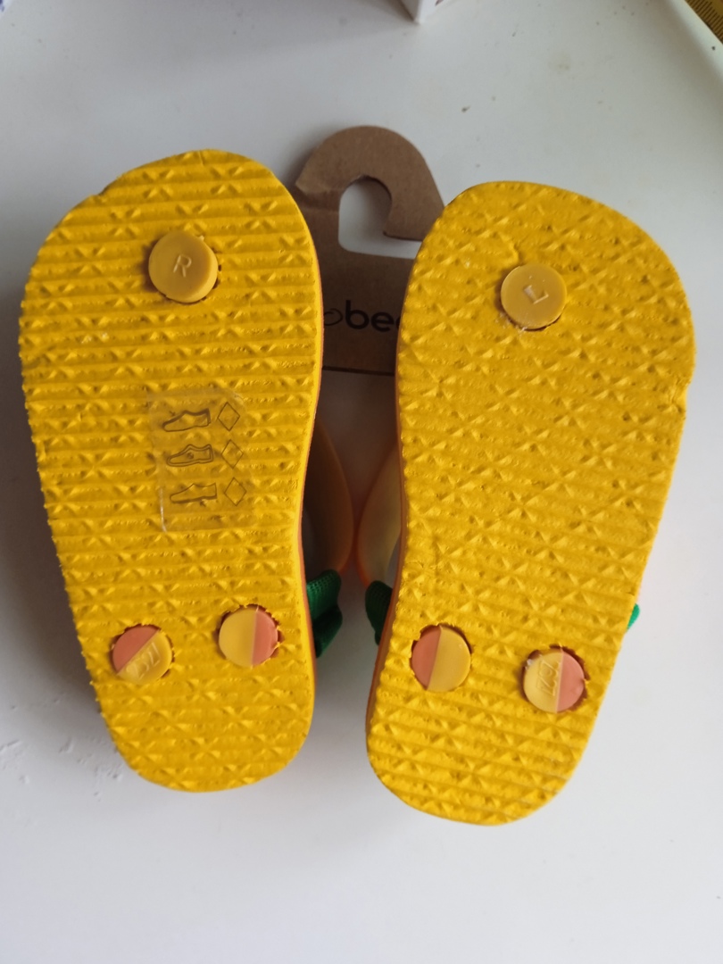 Джапанки размер 21 Нови