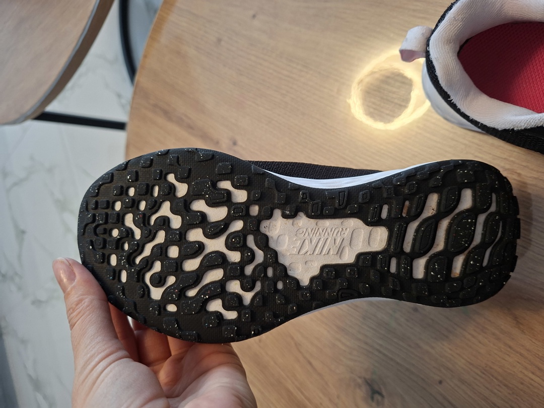 Детски маратонки за момиче