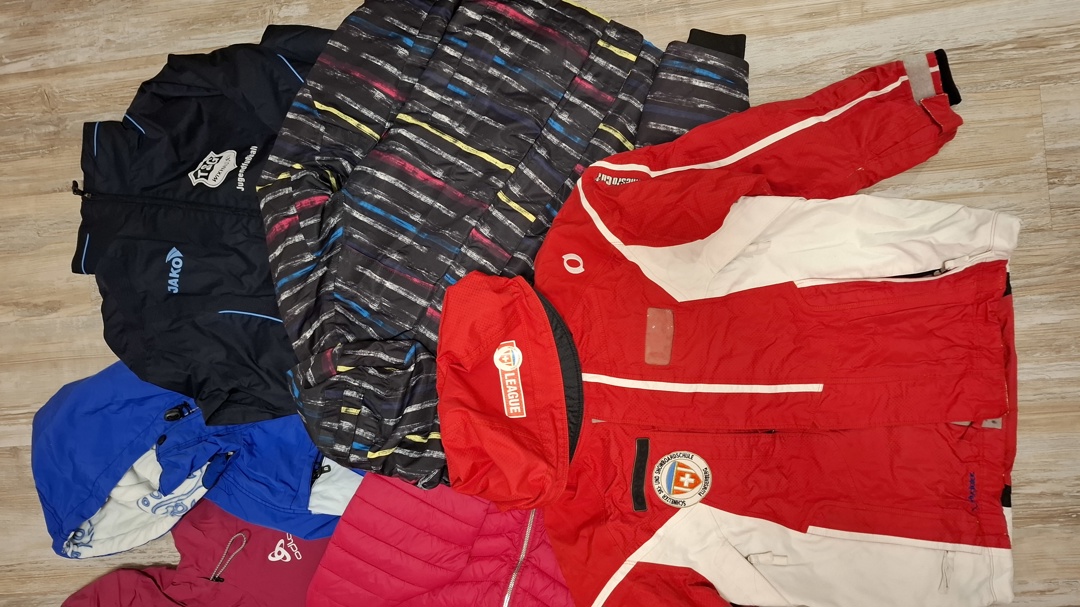 Якета: сноуборд, за ски, за зимни разходки и забав