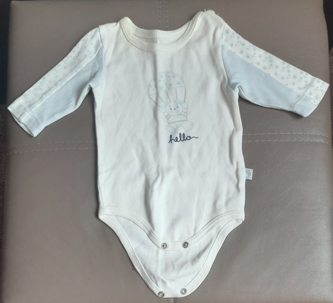 Лот от бебешки бодита, размер до 60 см.