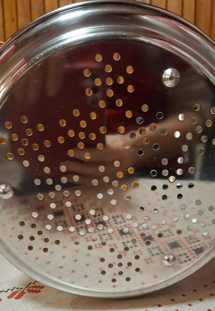 Сито съд на фирма Цептер