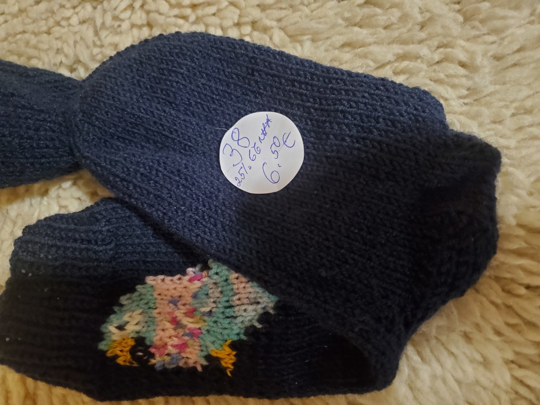 Ръчно плетени чорапи размер 38